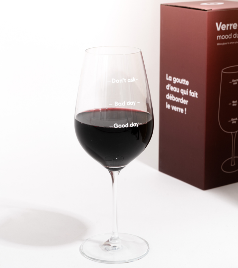 Verre à vin pour montrer son humeur
