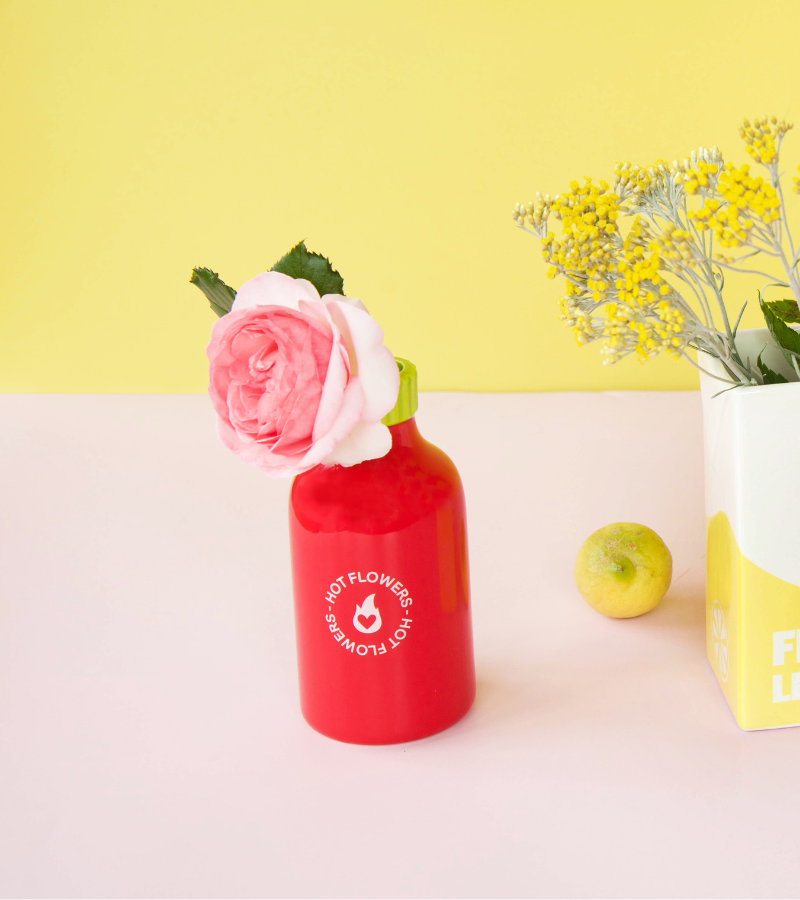 Vase sauce piquante